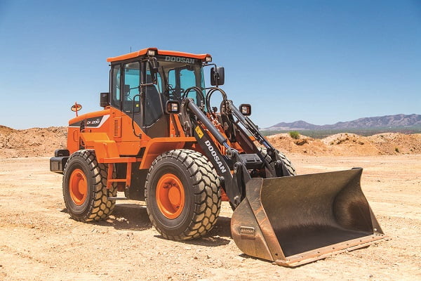 Doosan-DL200TC-5-tool-carrier-1