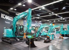 Kobelco își expune gama mică de excavatoare la GaLaBau 2018