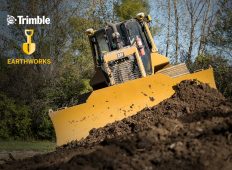 Mereu în grafic vs. cu întârzieri. Trimble Earthworks pentru buldozere face diferența