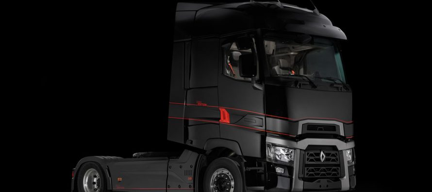 Robusteţe şi aventură marca Renault Trucks la IAA 2016
