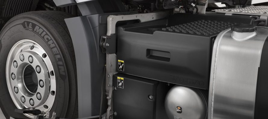 Volvo Trucks lansează un nou sistem de baterii, pentru un confort mai bun şi porniri mai sigure