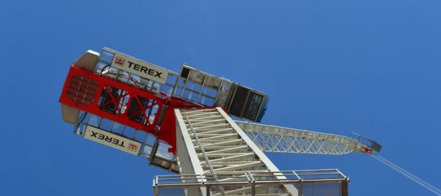 The new Terex CTL 272-18 luffing jib tower crane