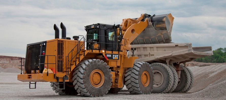 Cat 990K Aggregate Handler boosts wheel loader production in rehandling ...