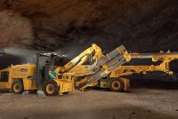 Noile utilaje de foraj subteran model jumbo și bolter împart, în premieră, o platformă comună