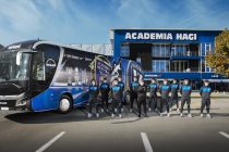 MHS Truck & Bus Group a livrat un nou autocar MAN Lion’s Coach echipei de fotbal FC Viitorul