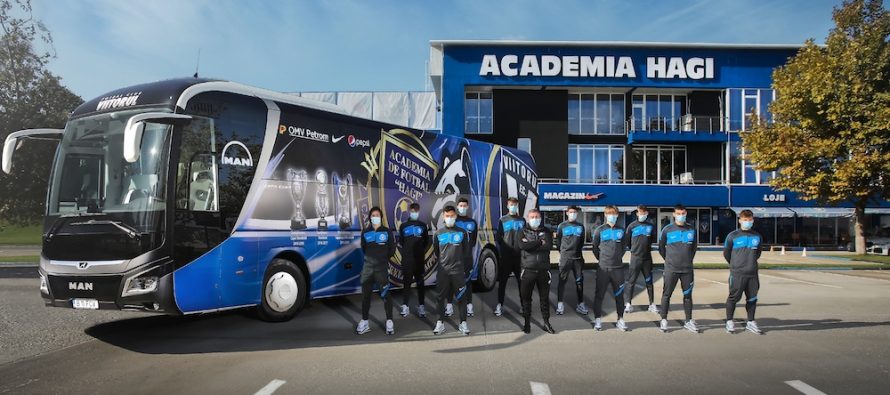 MHS Truck & Bus Group a livrat un nou autocar MAN Lion’s Coach echipei de fotbal FC Viitorul