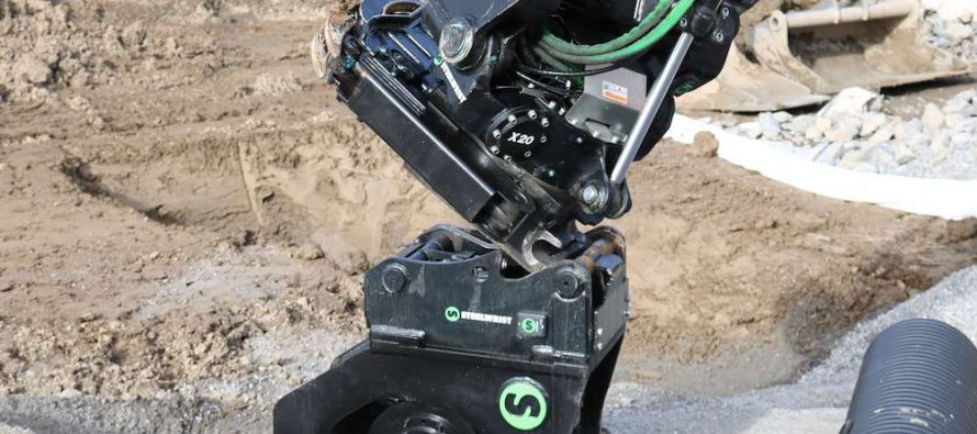 Steelwrist and Volvo CE expand the co-operation with the launch of factory-mounted SQ Auto Connect quick couplers on excavators