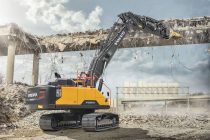 Straight boom transforms 38 ton Volvo EC380E excavator into formidable demolition tool