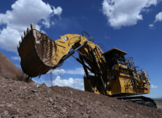 Noul excavator hidraulic minier Cat 6040 încorporează acum un motor Stage V/Tier 4 Final
