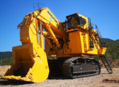 Excavatorul minier Komatsu PC4000-11: emisii zero cu performanță ridicată