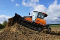 DEVELON intră pe piața europeană a buldozerelor cu noul DD130