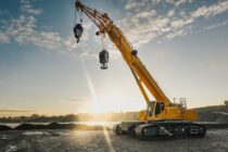 Liebherr expands its telescopic crawler crane line-up with the LTR 1150