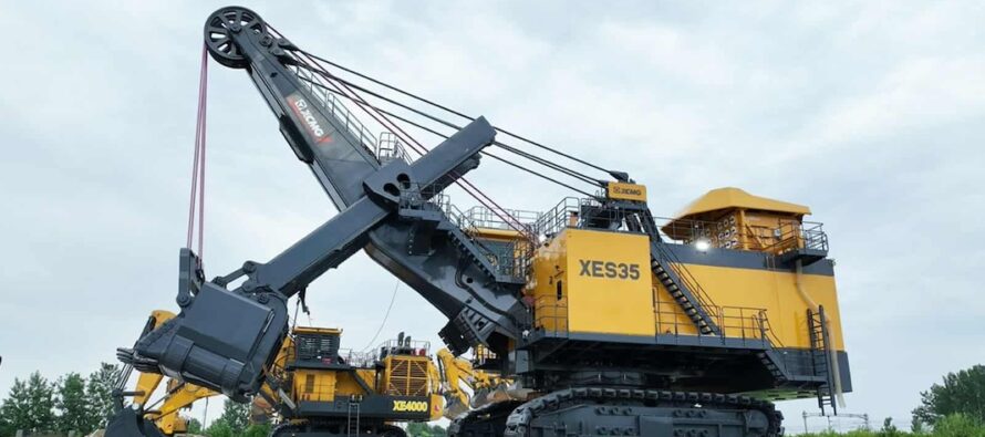 XCMG a lansat excavatorul electric cu cabluri pentru exploatări miniere de suprafață XES35
